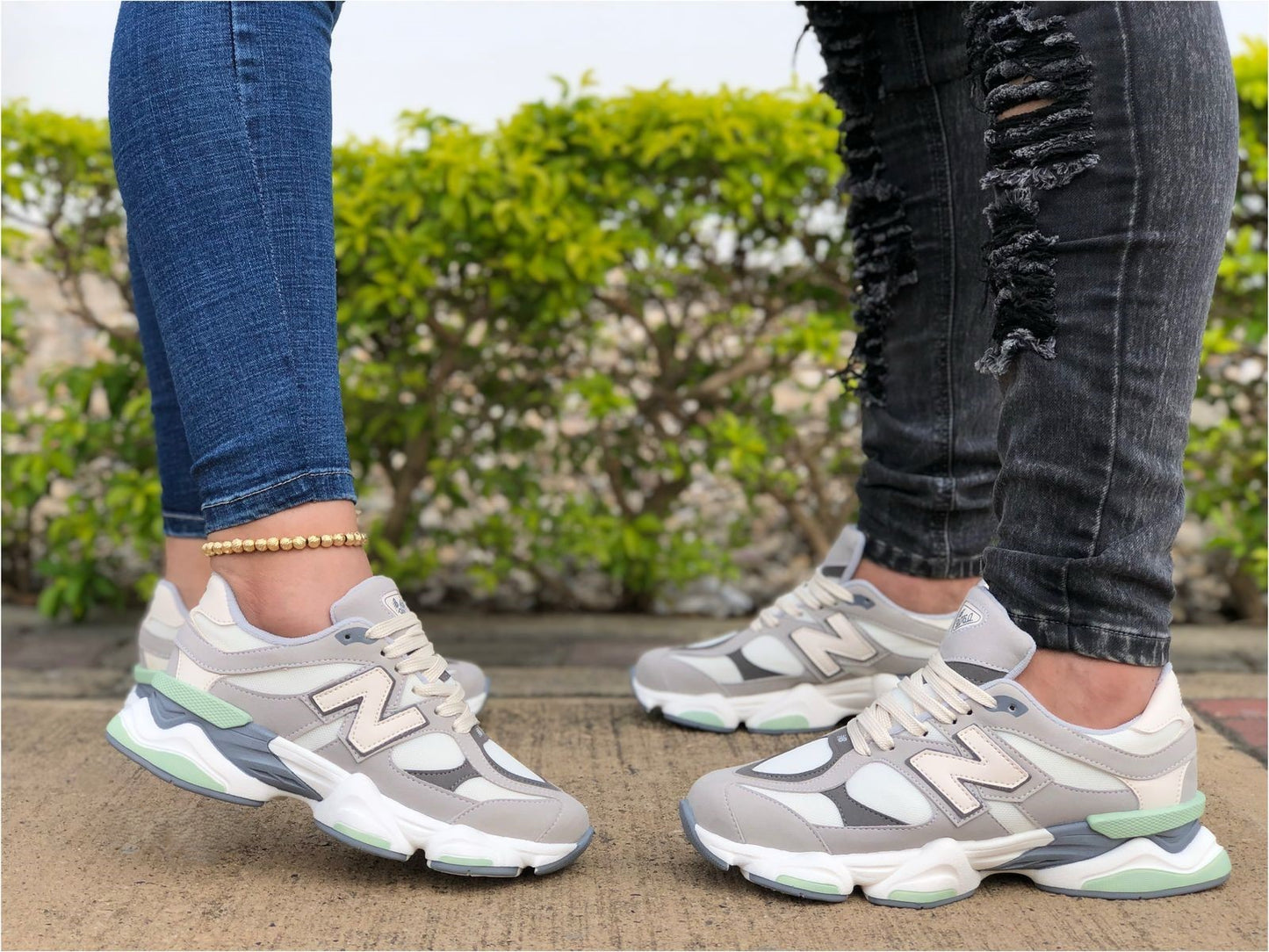 NEW BALANCE 9060