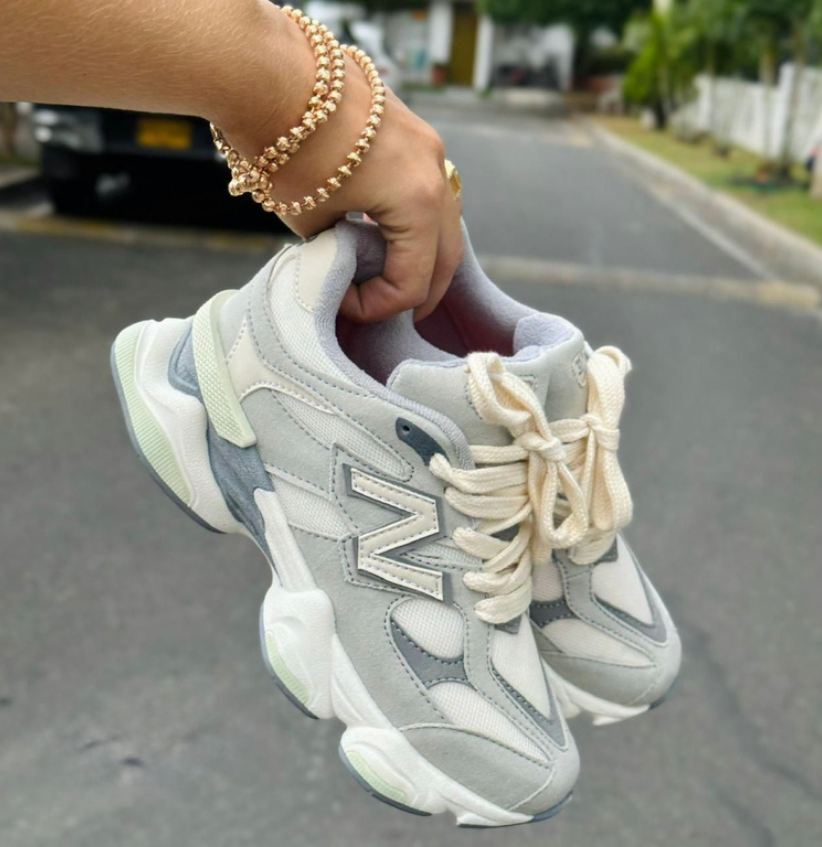 NEW BALANCE 9060