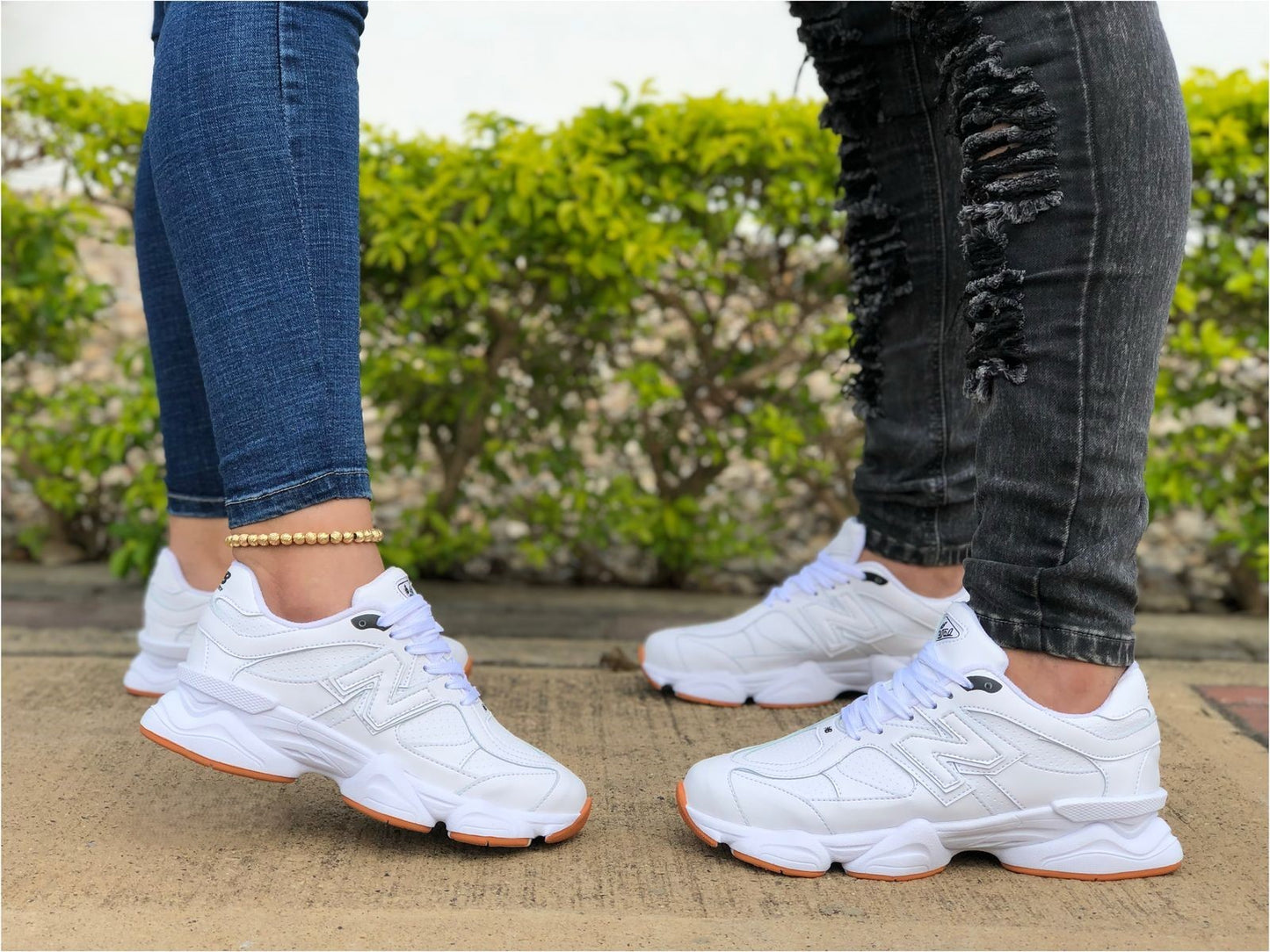 NEW BALANCE 9060