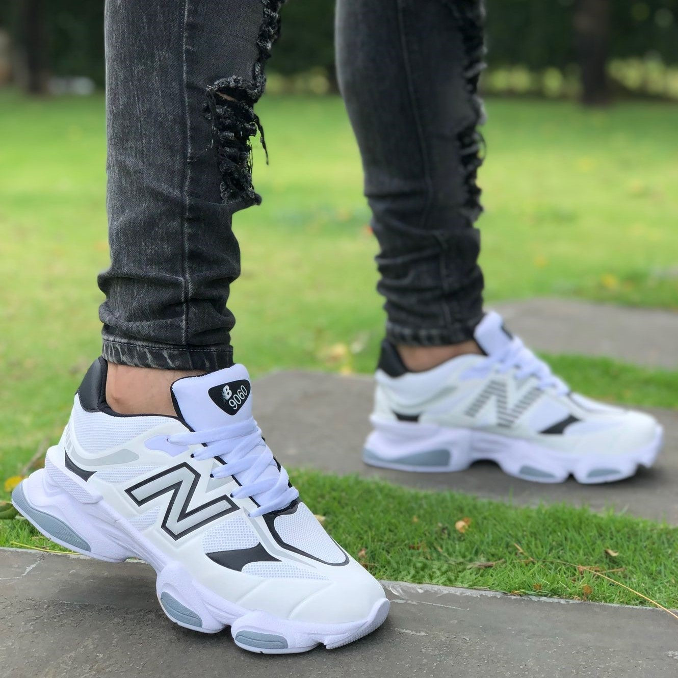 NEW BALANCE 9060