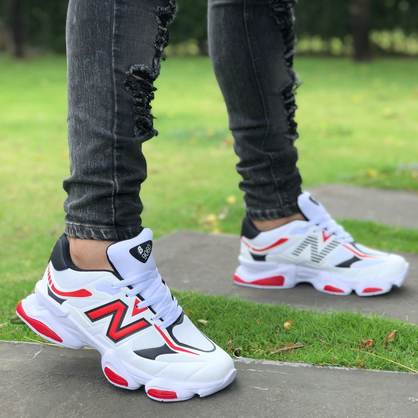 NEW BALANCE 9060