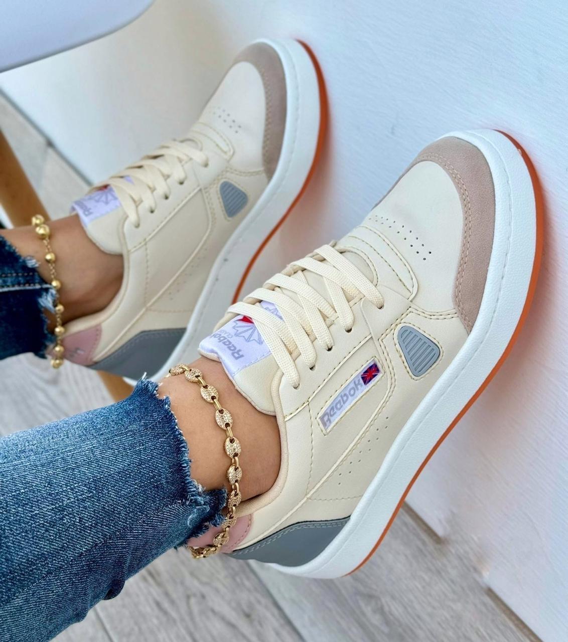 REEBOK CLASICO