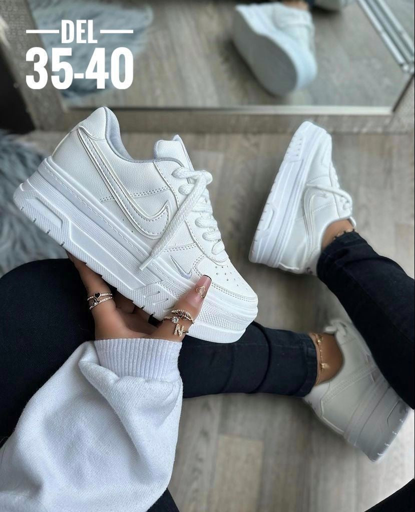 NIKE PISO DOBLE
