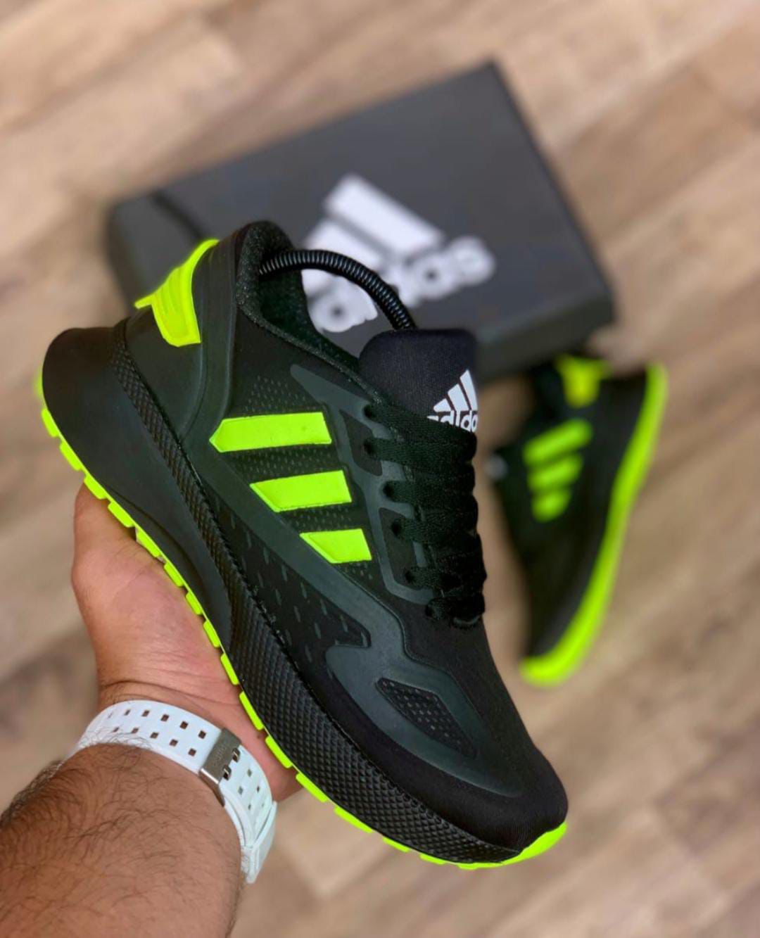 Adidas Taco