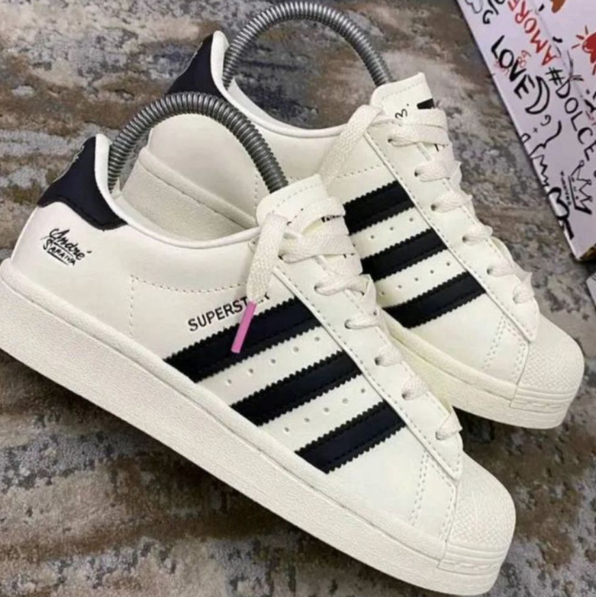 ADIDAS SUPERSTAR