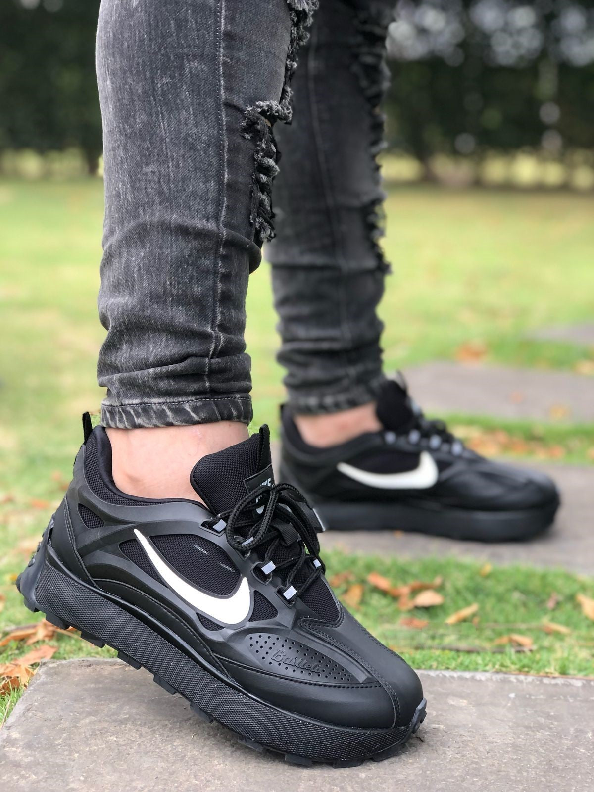 NIKE BAILLELI