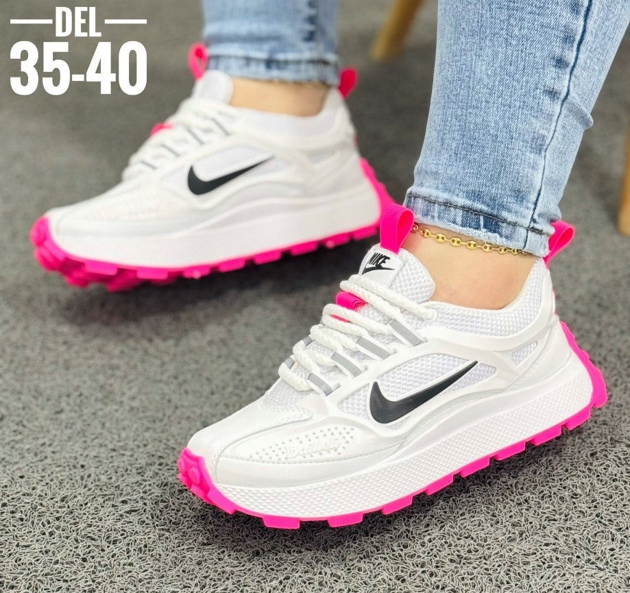 NIKE BAILLELI