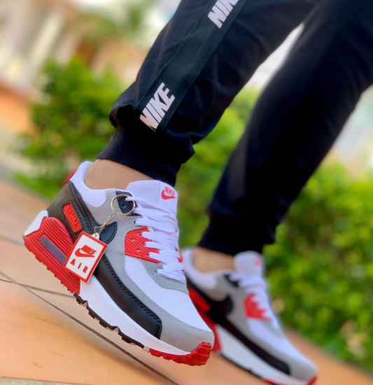 NIKE AIR MAX 90