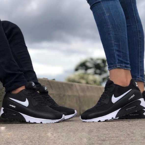 NIKE AIR MAX 90