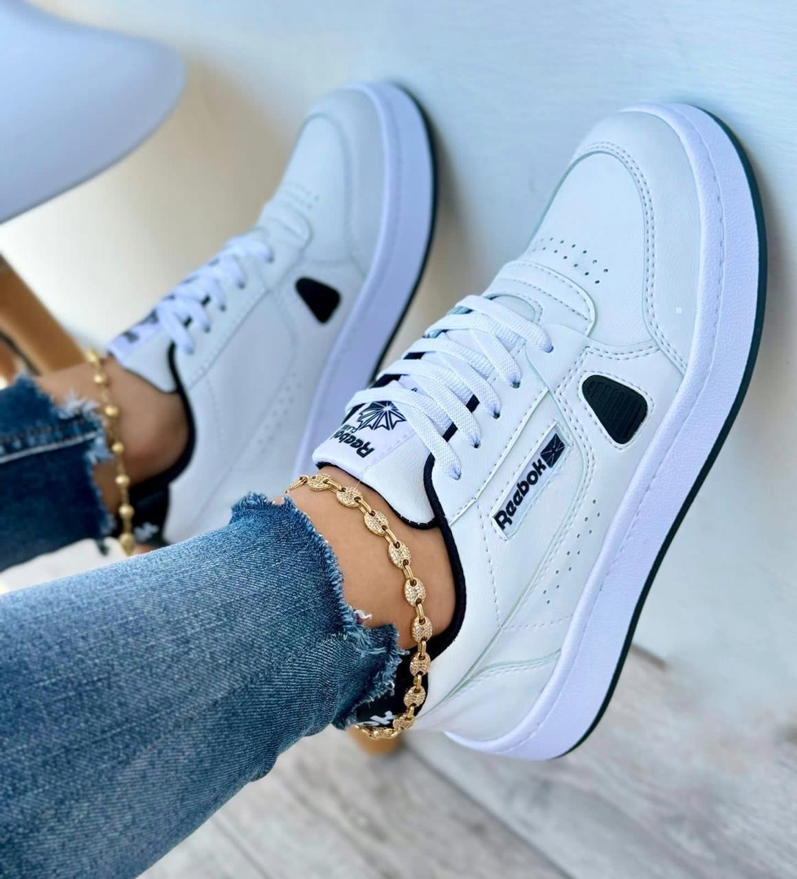 REEBOK CLASICO