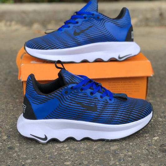 NIKE MOTIVA