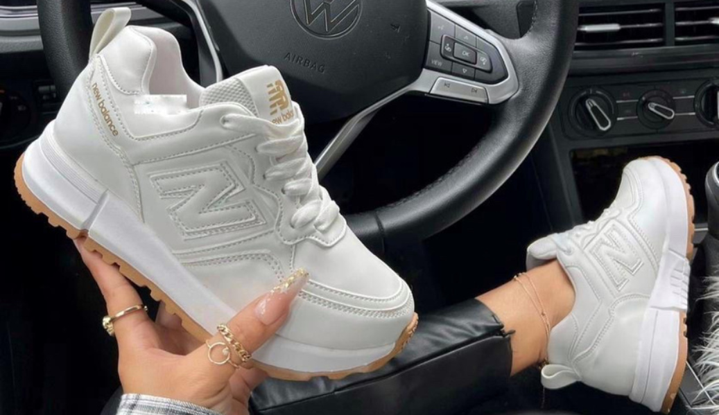 NEW BALANCE SENDE